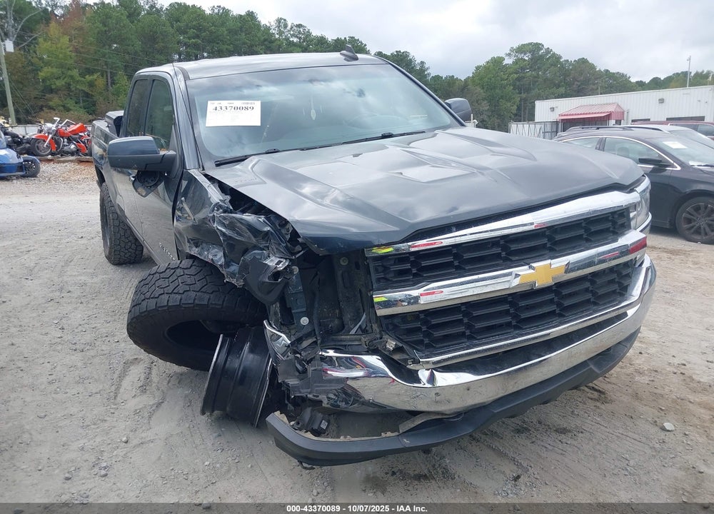 2018 CHEVROLET SILVERADO 1500 1LT VIN: 1GCVKREC5JZ160900