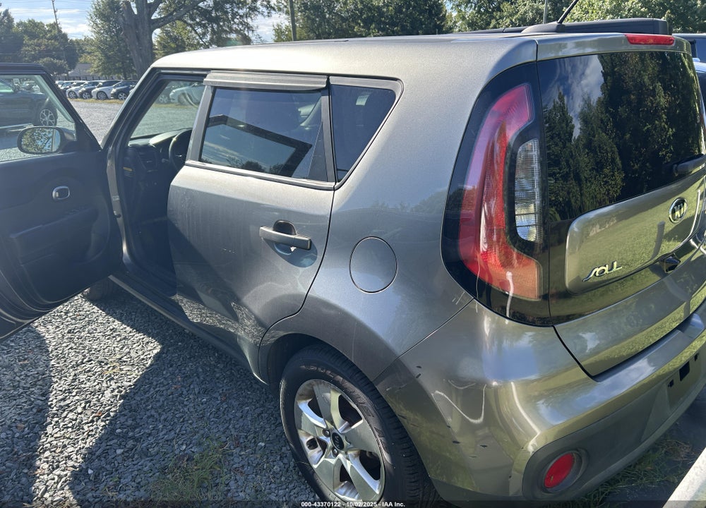 2018 KIA SOUL VIN: KNDJN2A26J7521945