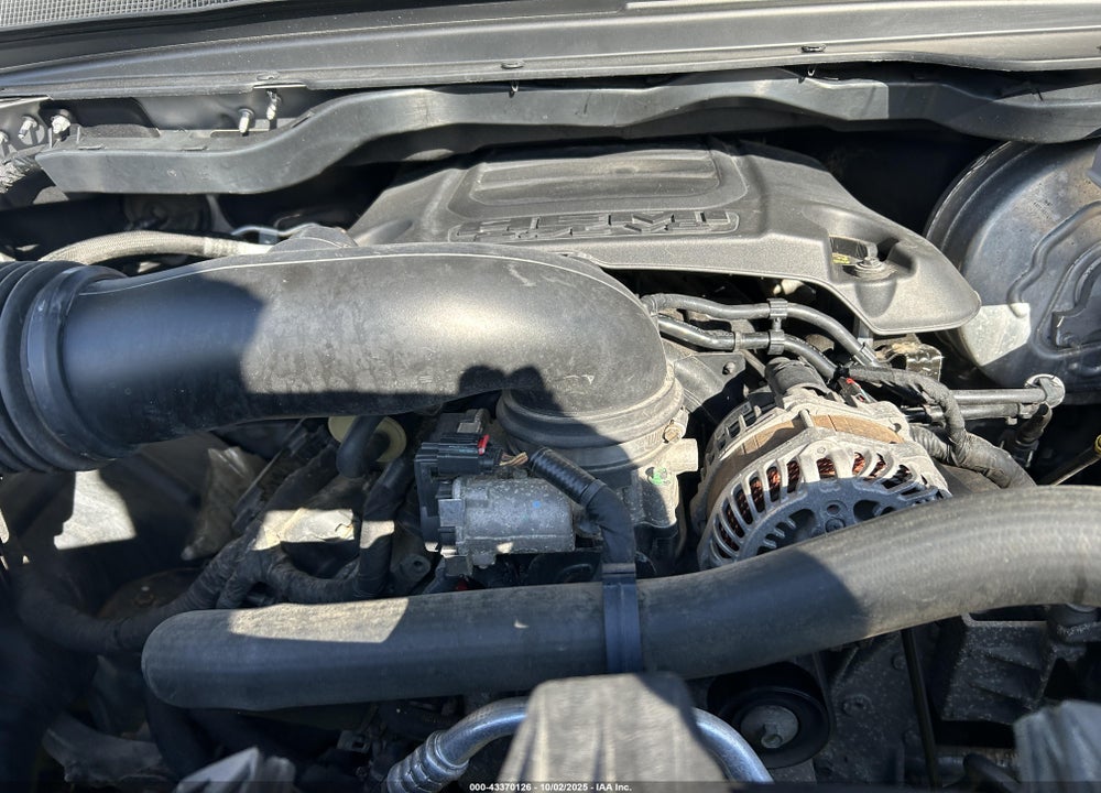 2019 RAM 1500 BIG HORN/LONE STAR 4X4 5'7 BOX VIN: 1C6SRFFT8KN668838