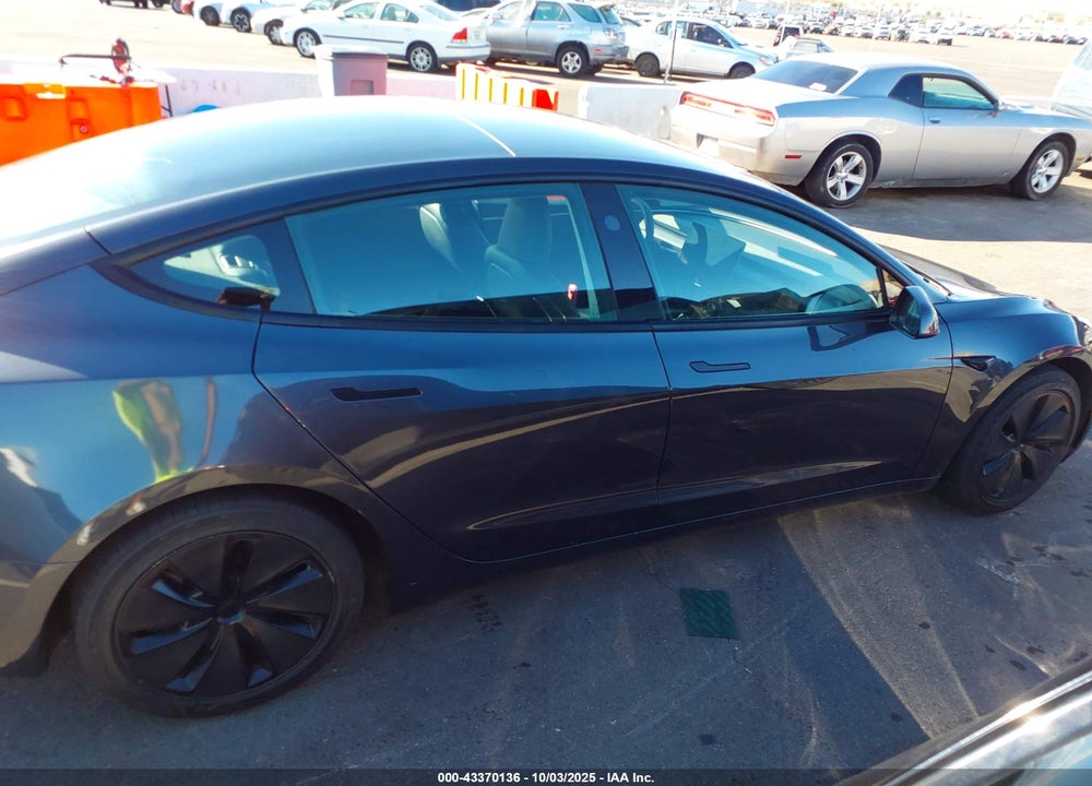 2024 TESLA MODEL 3 LONG RANGE DUAL MOTOR ALL-WHEEL DRIVE/REAR-WHEEL DRIVE VIN: 5YJ3E1EA5RF738526