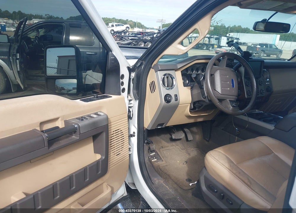 2015 FORD F-350 LARIAT VIN: 1FT8W3BTXFEC69774