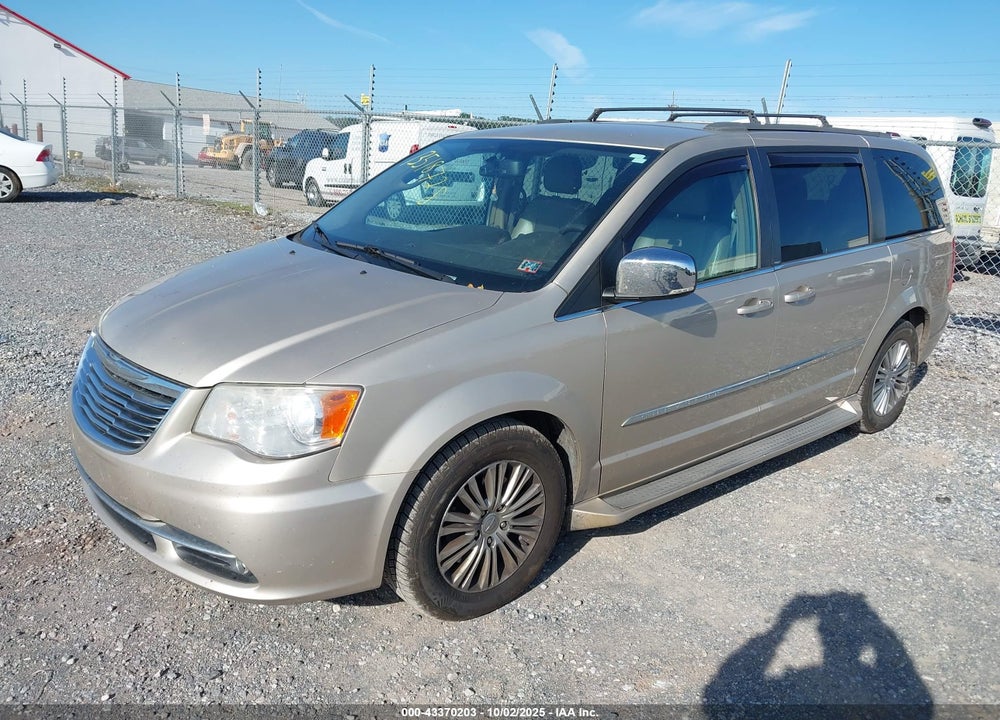2013 CHRYSLER TOWN & COUNTRY TOURING-L VIN: 2C4RC1CG0DR614653