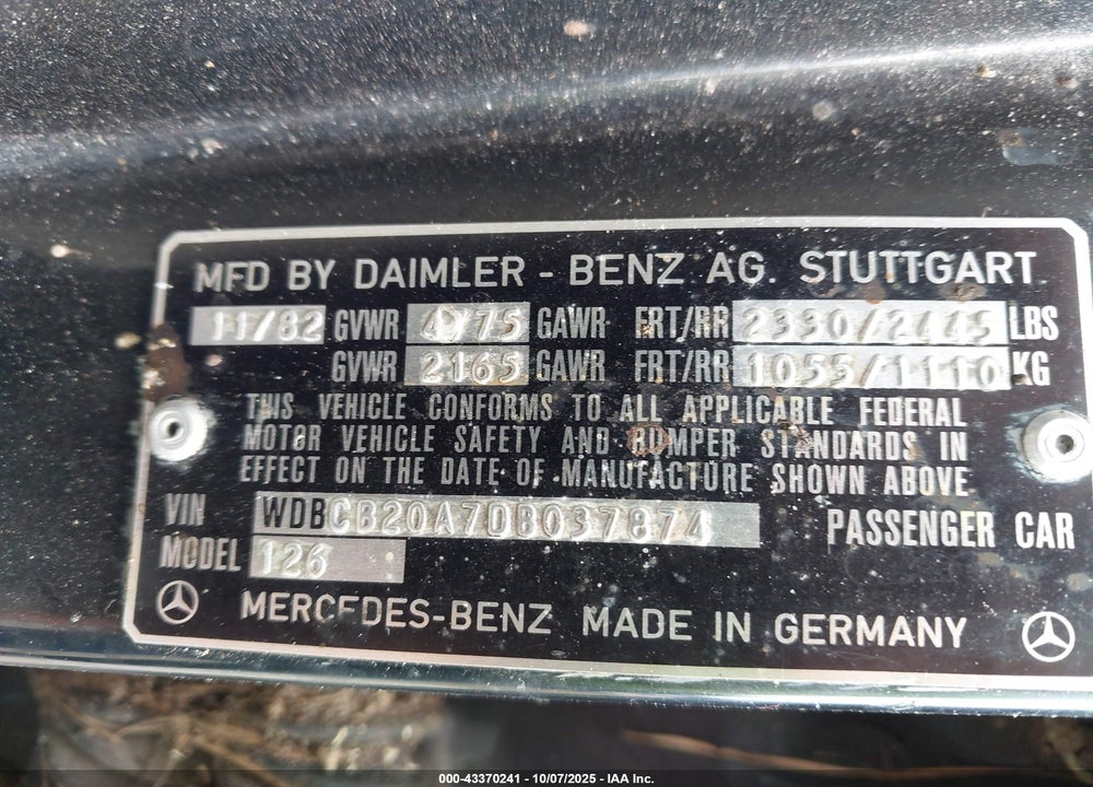 1983 MERCEDES-BENZ 300 SD VIN: WDBCB20A7DB037874