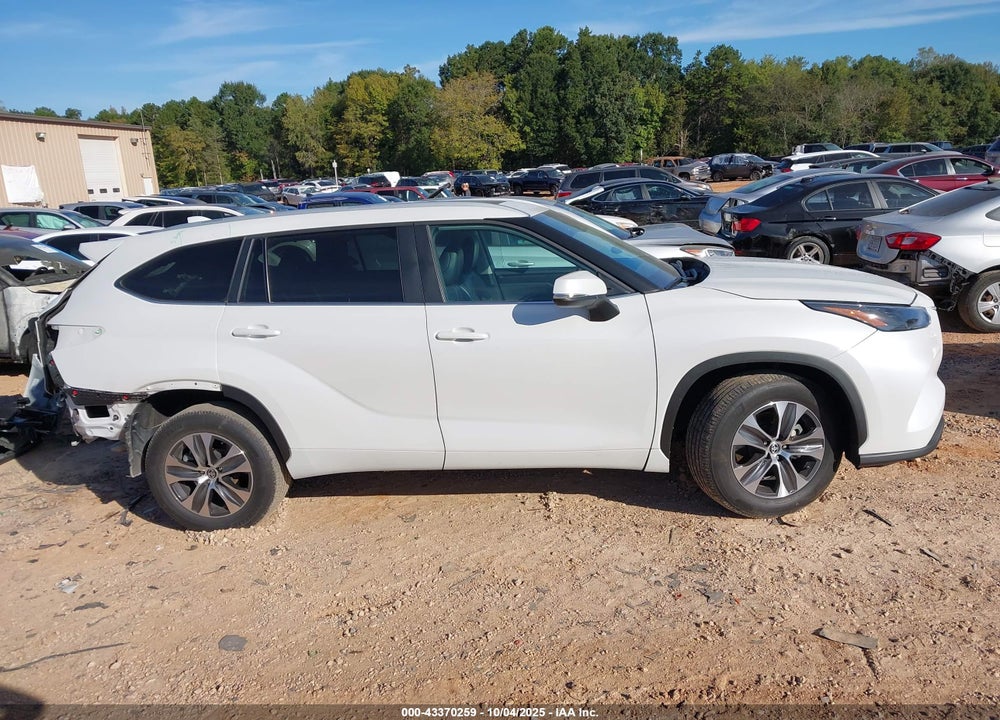 2024 TOYOTA HIGHLANDER VIN: 5TDKDRAH4RS052389