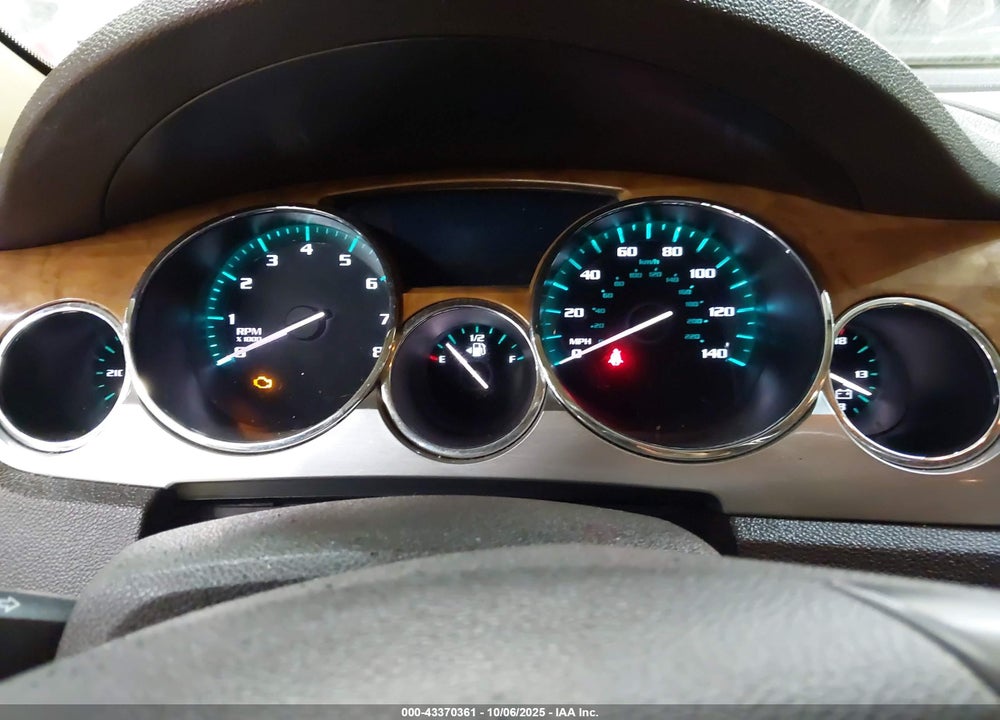 2008 BUICK ENCLAVE CXL VIN: 5GAEV23758J242687
