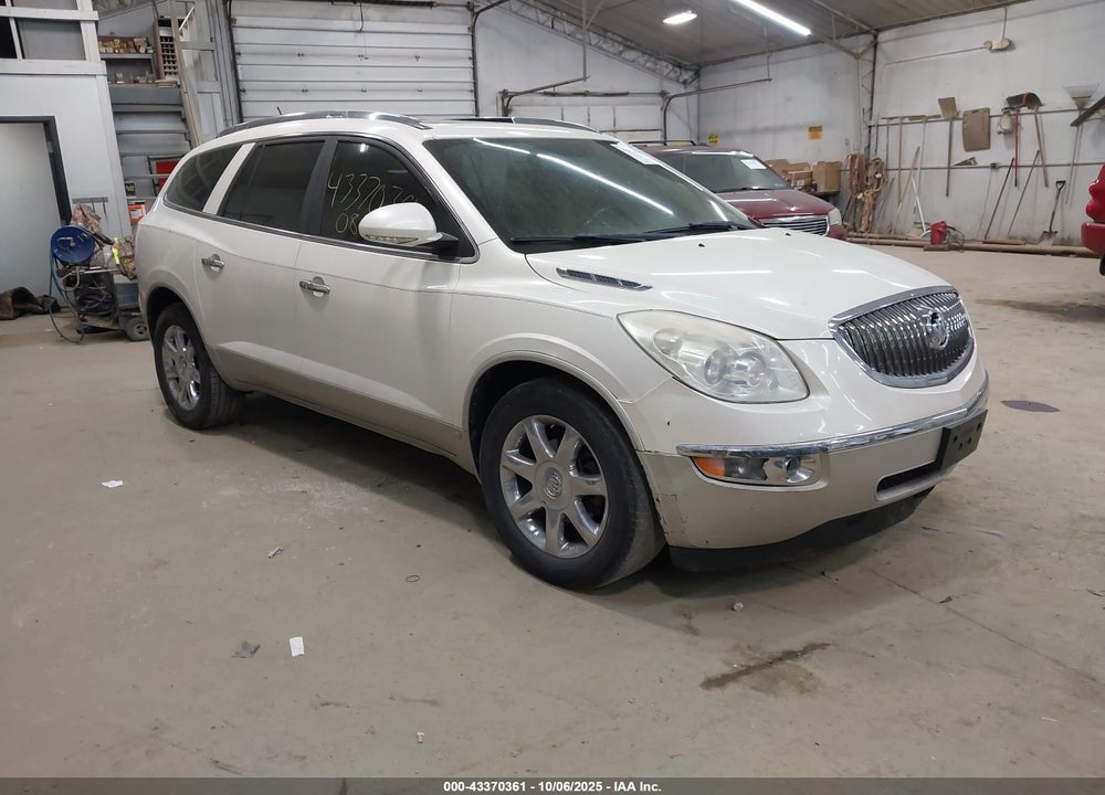 2008 BUICK ENCLAVE CXL VIN: 5GAEV23758J242687