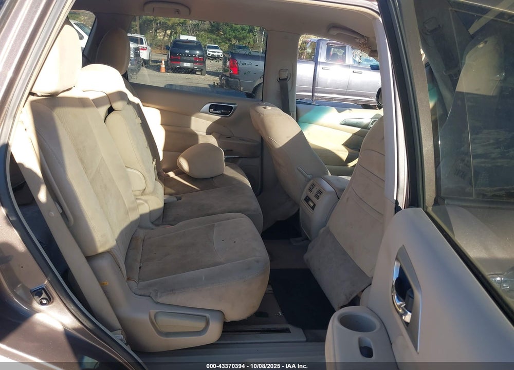 2013 NISSAN PATHFINDER SV VIN: 5N1AR2MM8DC664999