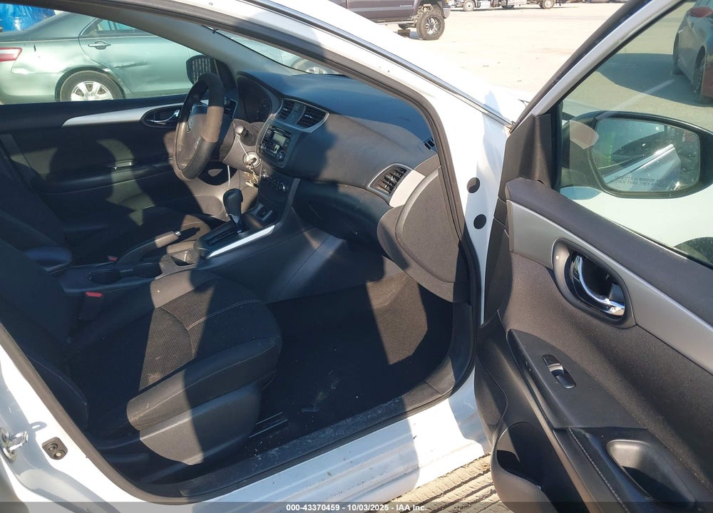 2017 NISSAN SENTRA VIN: 3N1AB7AP4HY245004