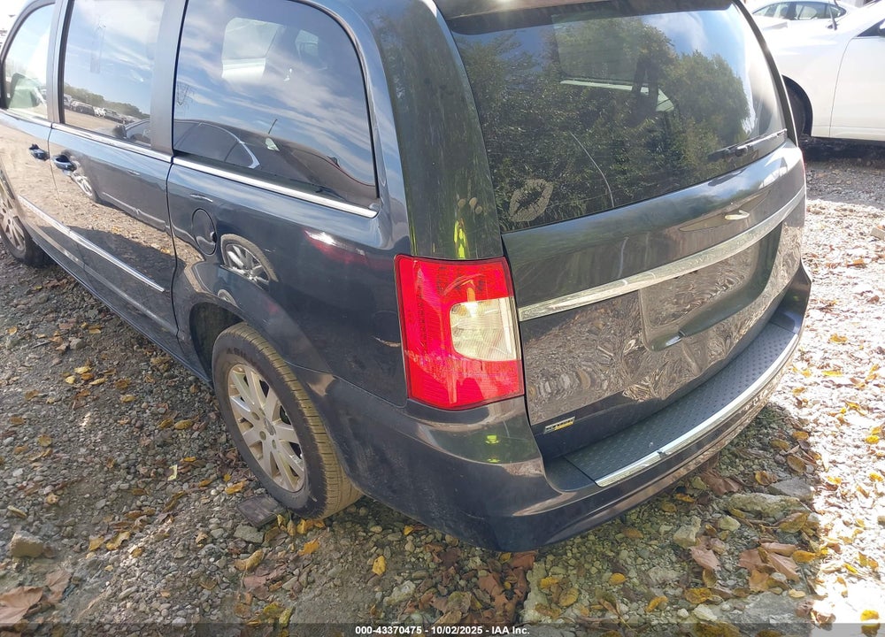 2013 CHRYSLER TOWN & COUNTRY TOURING VIN: 2C4RC1BG4DR742816