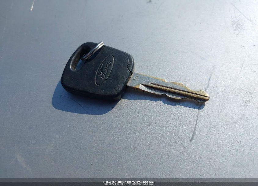 2004 FORD MUSTANG VIN: 1FAFP404X4F117769