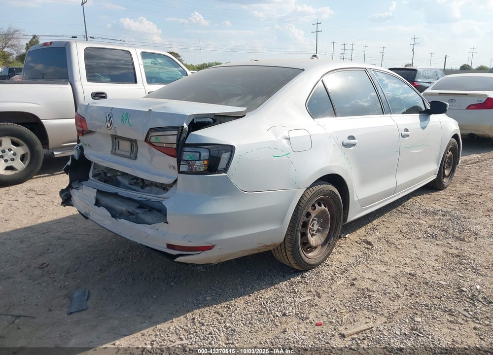 2017 VOLKSWAGEN JETTA 1.4T S VIN: 3VW2B7AJ1HM376845