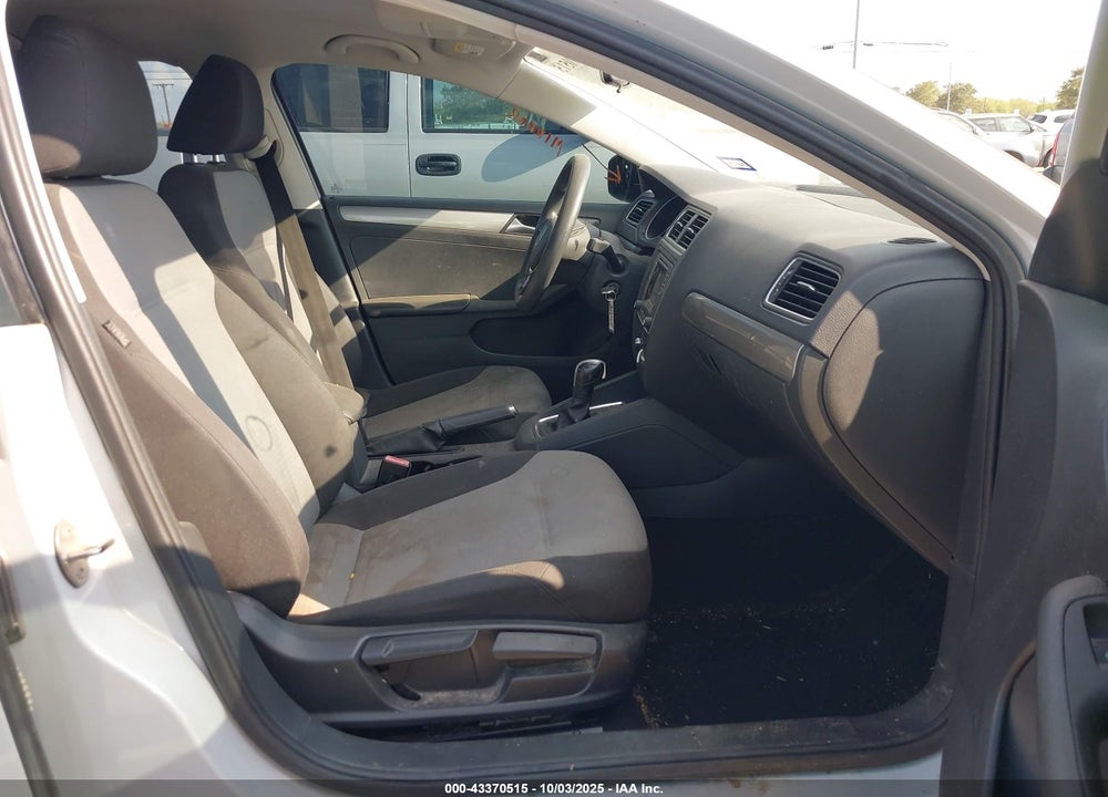 2017 VOLKSWAGEN JETTA 1.4T S VIN: 3VW2B7AJ1HM376845
