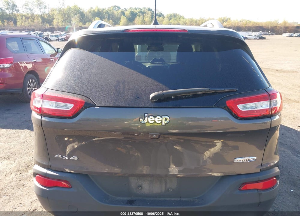 2018 JEEP CHEROKEE VIN: 1C4PJMLX6JD576228