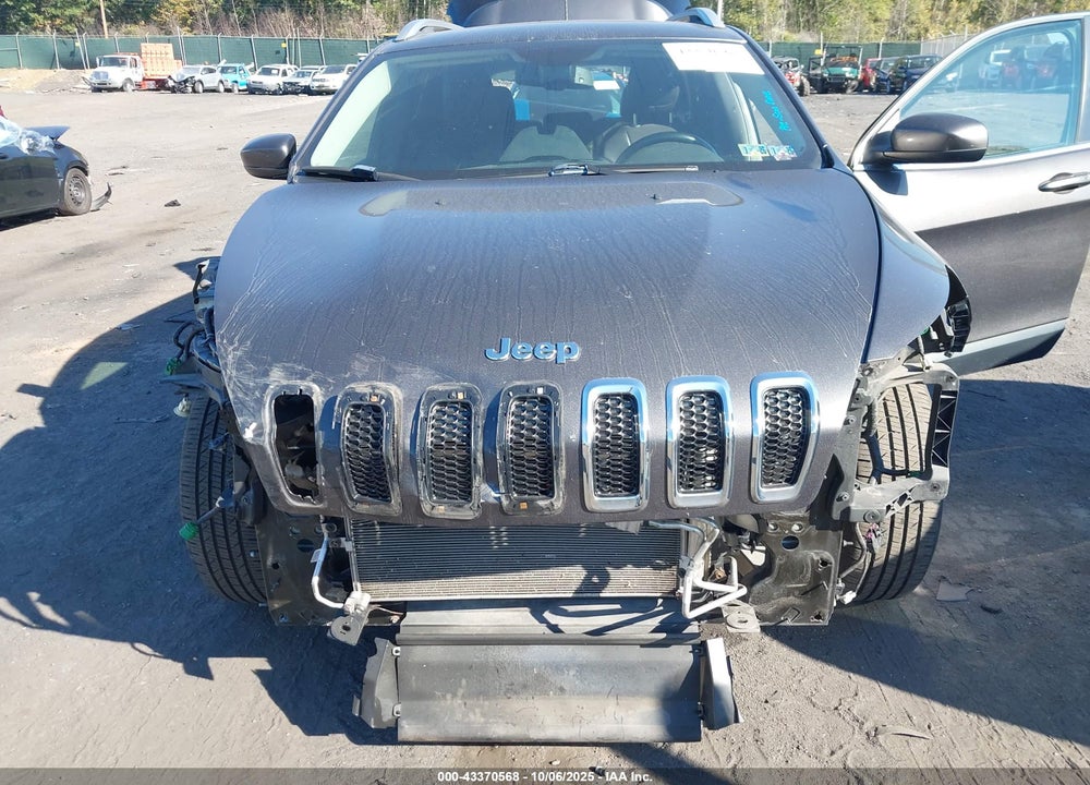2018 JEEP CHEROKEE VIN: 1C4PJMLX6JD576228