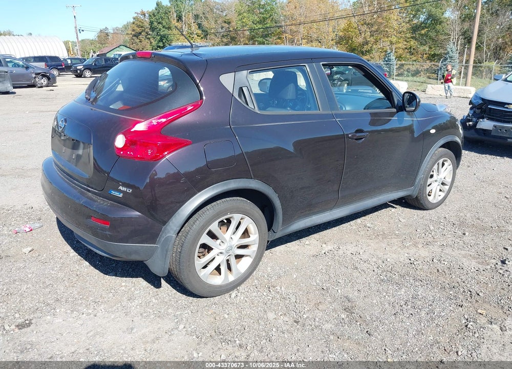 2014 NISSAN JUKE S VIN: JN8AF5MV3ET484956