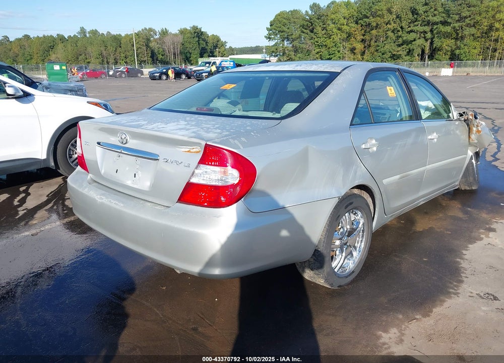 2002 TOYOTA CAMRY LE VIN: 4T1BE32K32U626501