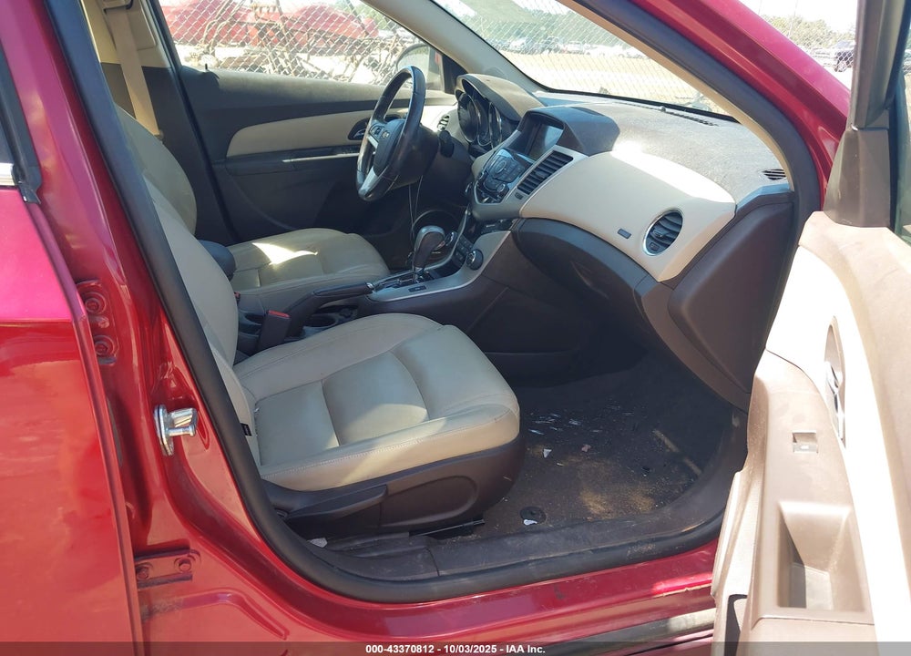 2014 CHEVROLET CRUZE VIN: 1G1PE5SB1E7228320