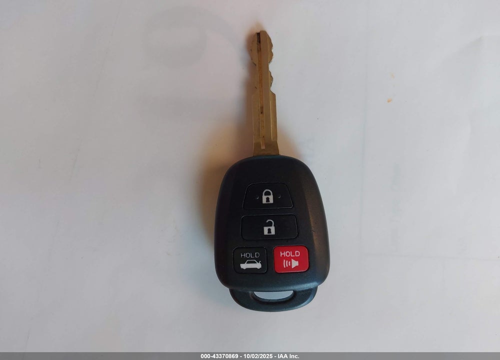 2017 TOYOTA COROLLA SE VIN: 5YFBURHE5HP641146