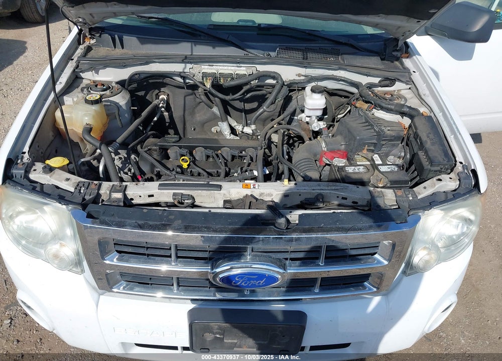 2011 FORD ESCAPE XLS VIN: 1FMCU9C73BKB99188