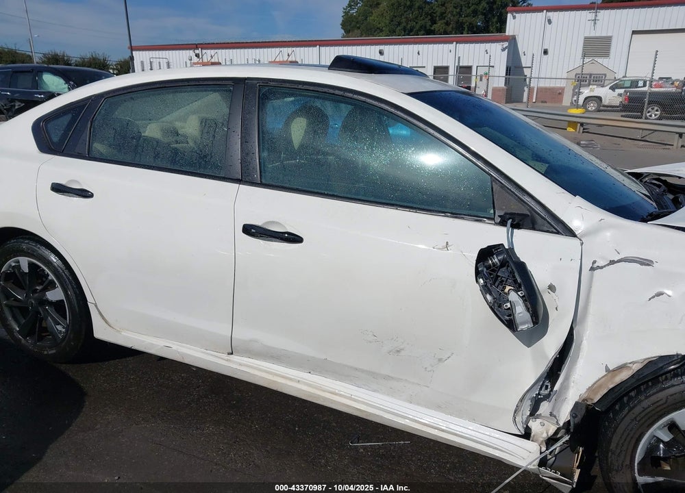 2015 NISSAN ALTIMA 2.5 SV VIN: 1N4AL3AP6FC273594