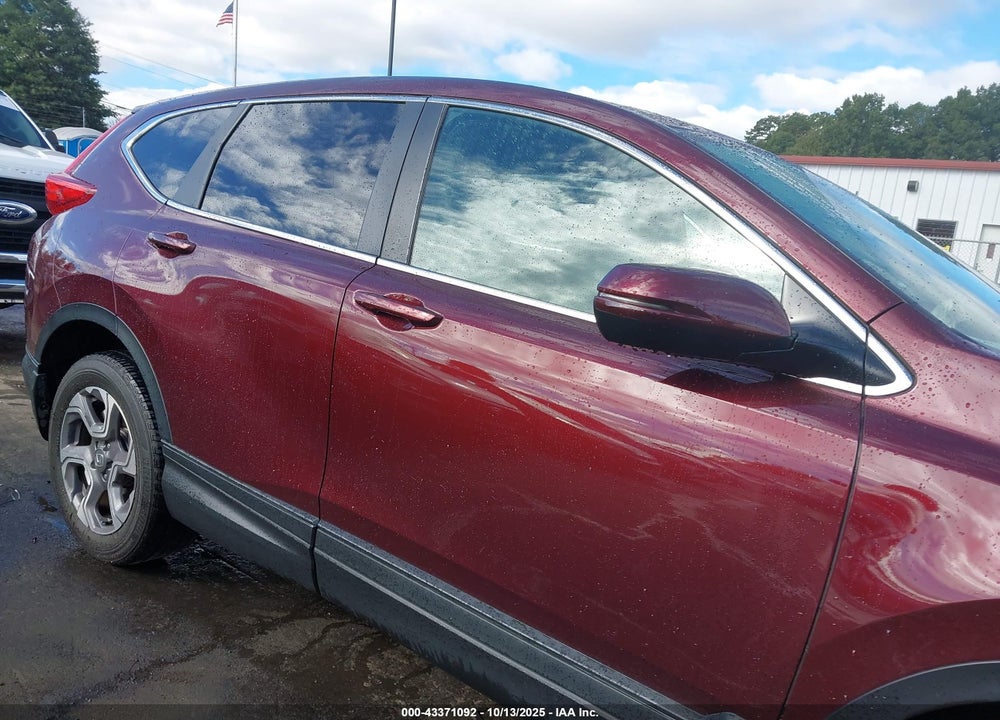 2018 HONDA CR-V VIN: 7FARW2H50JE104688