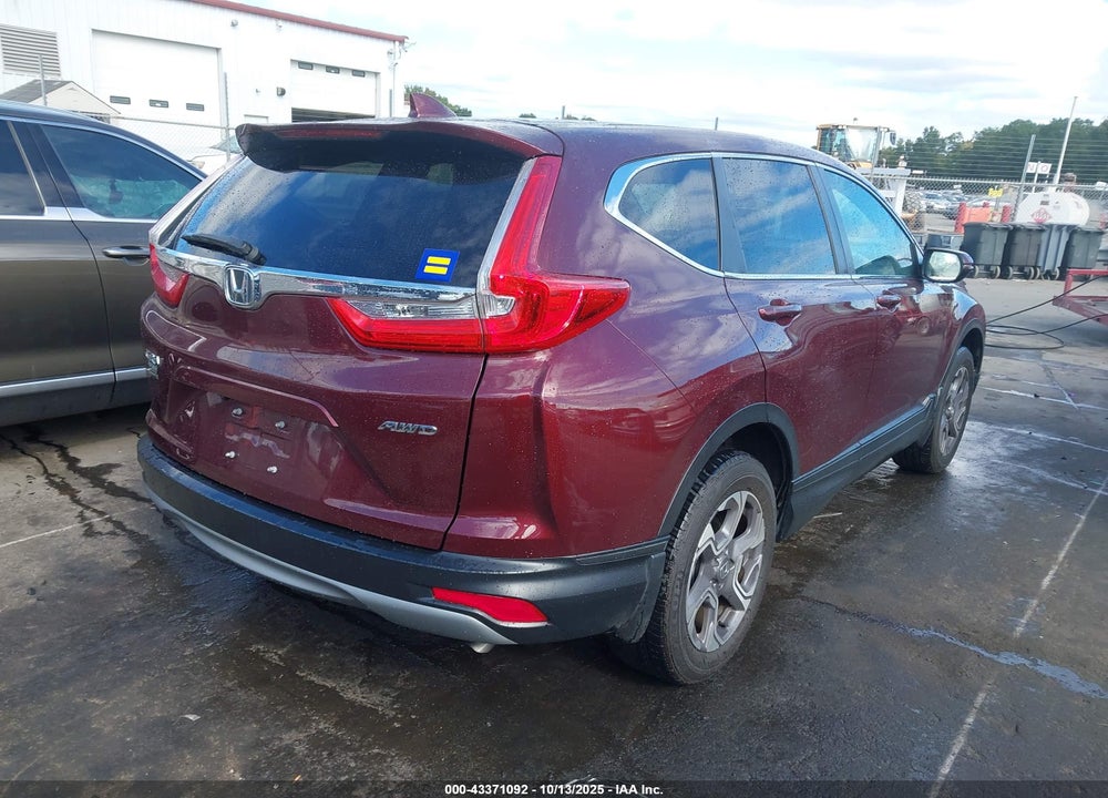 2018 HONDA CR-V VIN: 7FARW2H50JE104688