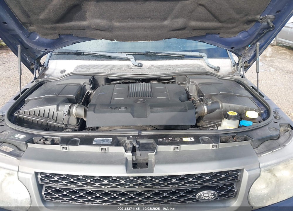 2011 LAND ROVER RANGE ROVER SPORT VIN: SALSK2D40BA271741