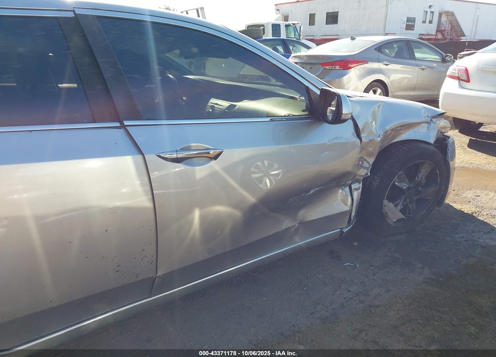 2009 ACURA TSX VIN: JH4CU26689C036697