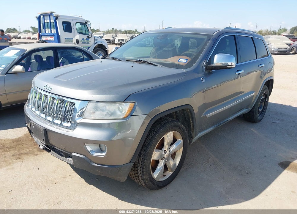 2011 JEEP GRAND CHEROKEE VIN: 1J4RR6GT0BC737985