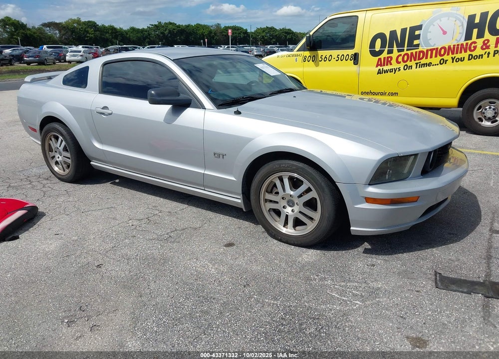 2005 FORD MUSTANG GT DELUXE/GT PREMIUM VIN: 1ZVHT82H455132441