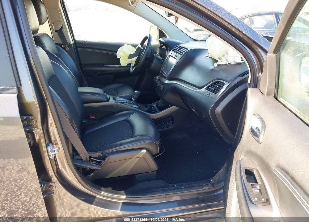 2016 DODGE JOURNEY VIN: 3C4PDCGBXGT158256