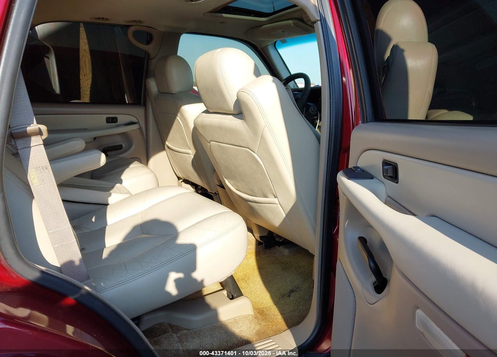 2003 CHEVROLET TAHOE LT VIN: 1GNEC13Z63R231084