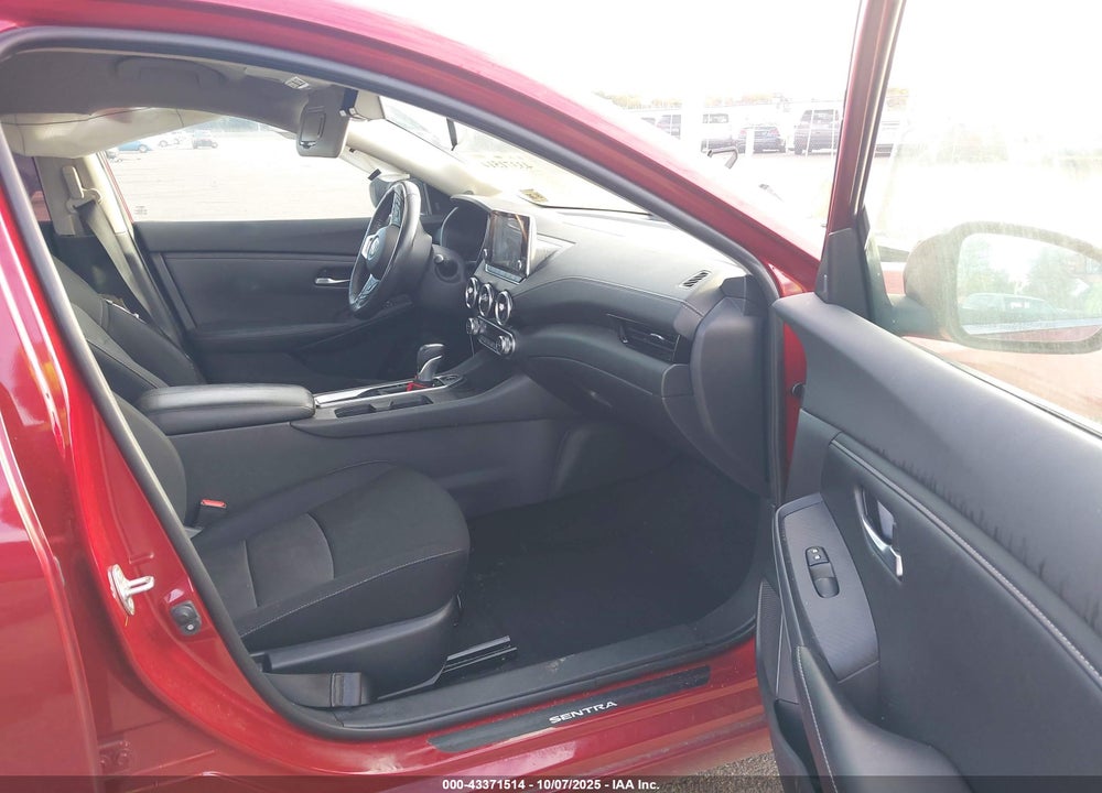 2021 NISSAN SENTRA SV XTRONIC CVT VIN: 3N1AB8CV8MY209960