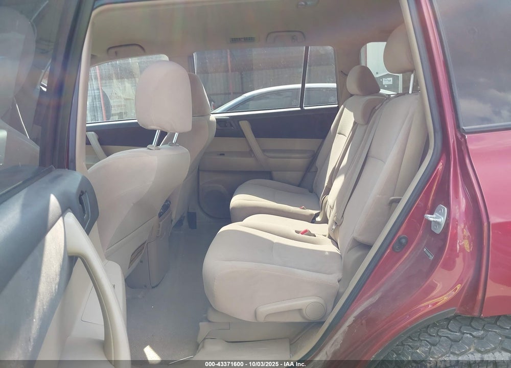 2008 TOYOTA HIGHLANDER VIN: JTEES41A282108100