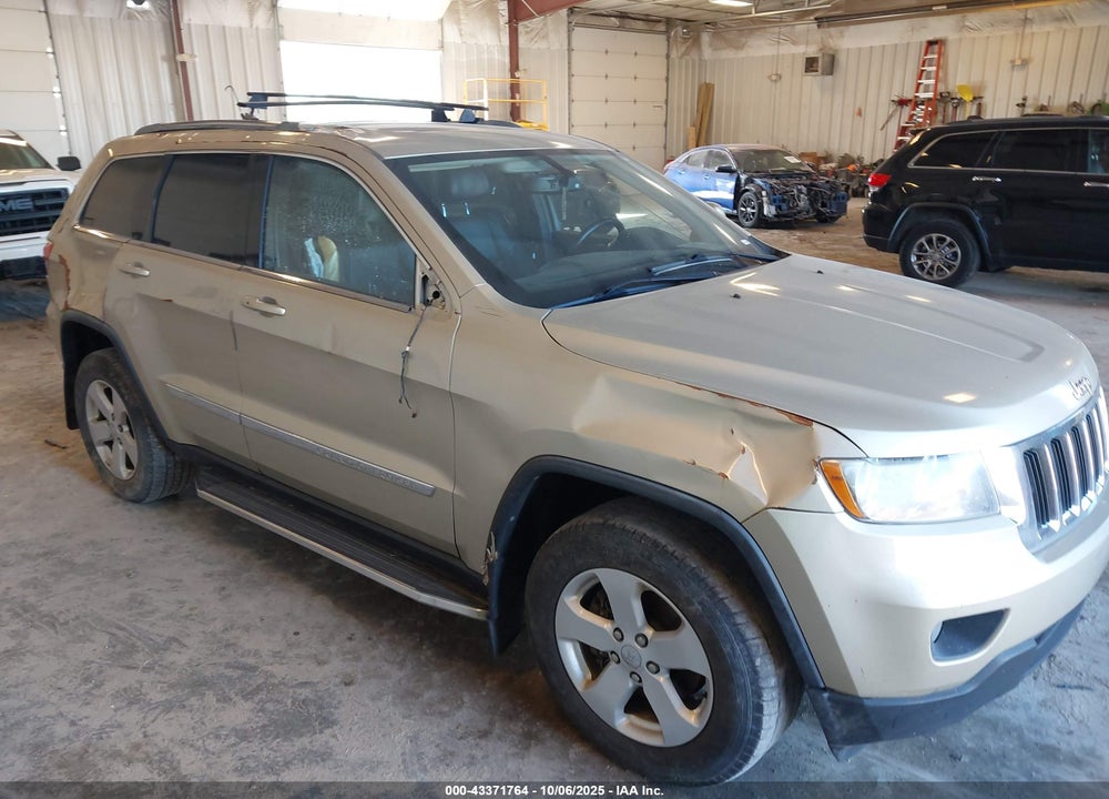 2012 JEEP GRAND CHEROKEE VIN: 1C4RJFAG8CC153943