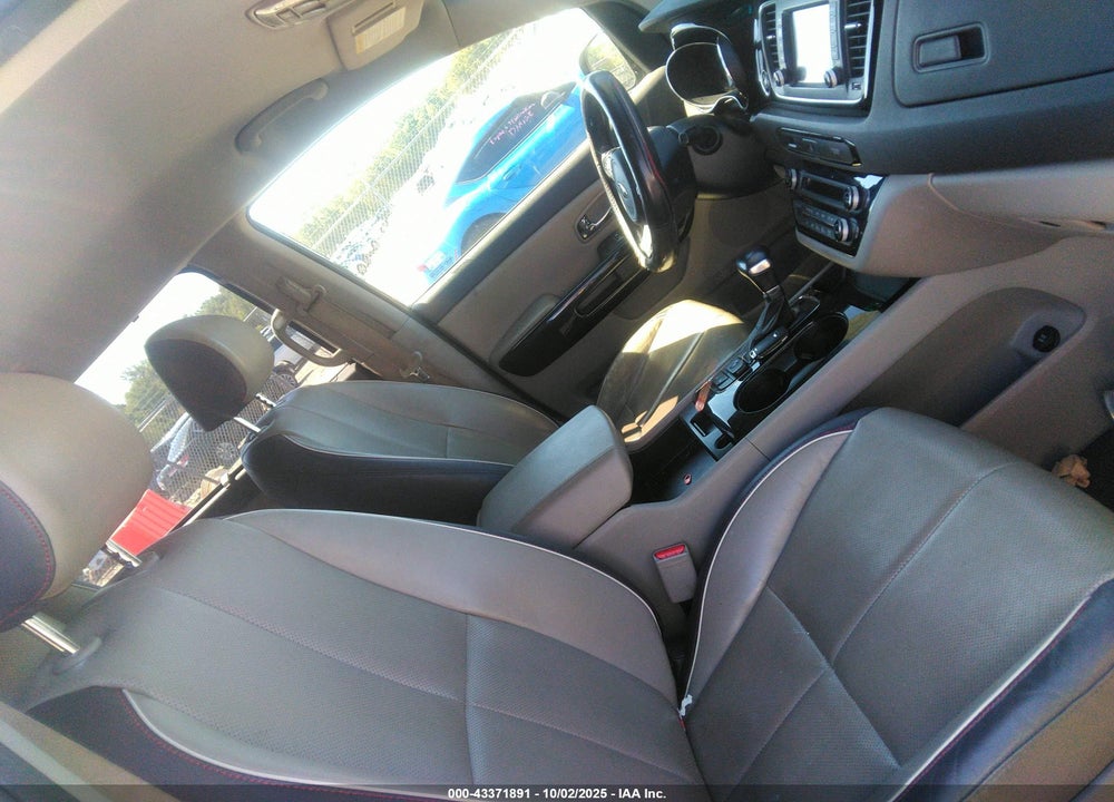 2017 KIA SEDONA EX VIN: KNDMC5C1XH6274714