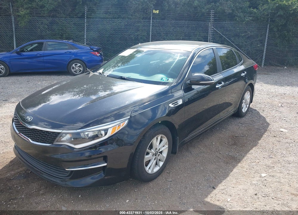 2016 KIA OPTIMA VIN: 5XXGT4L35GG025830