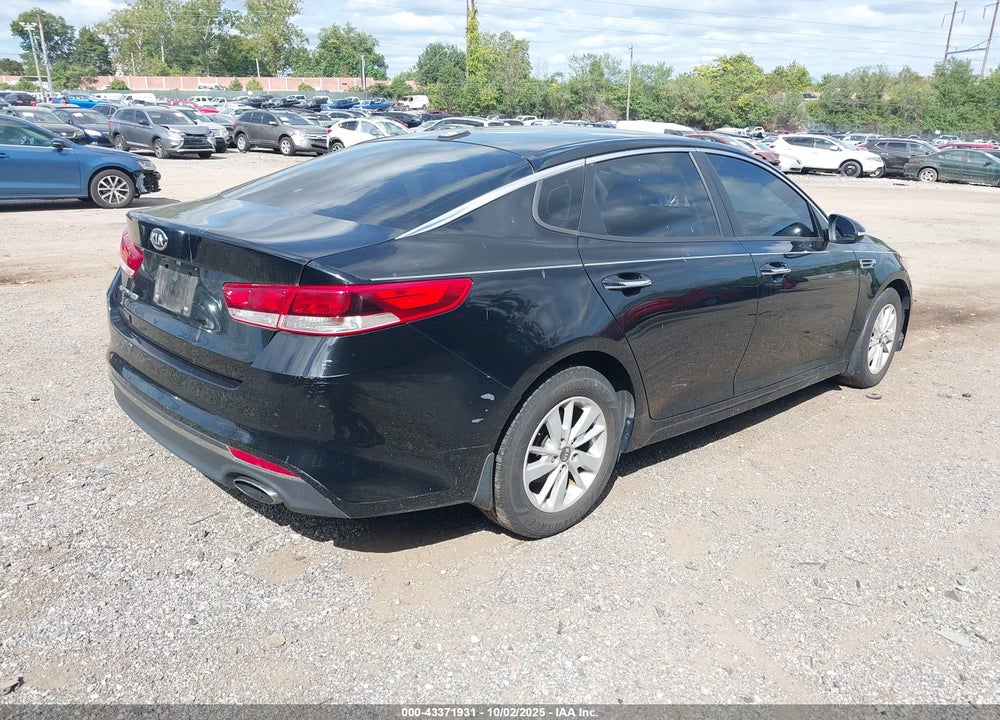 2016 KIA OPTIMA VIN: 5XXGT4L35GG025830