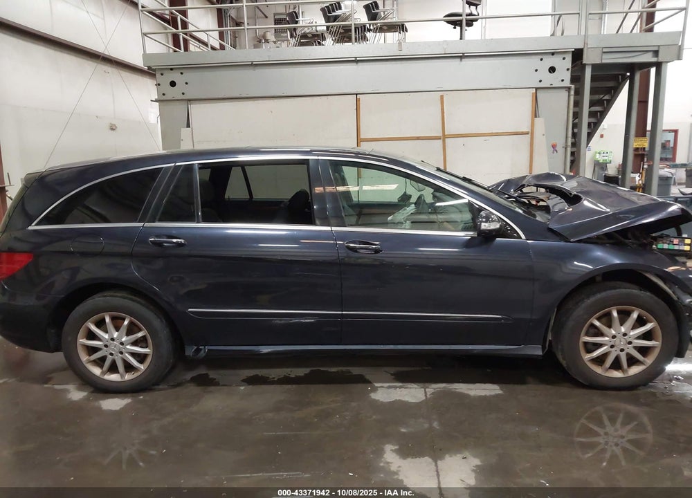 2007 MERCEDES-BENZ R 350 4MATIC VIN: 4JGCB65E57A043327