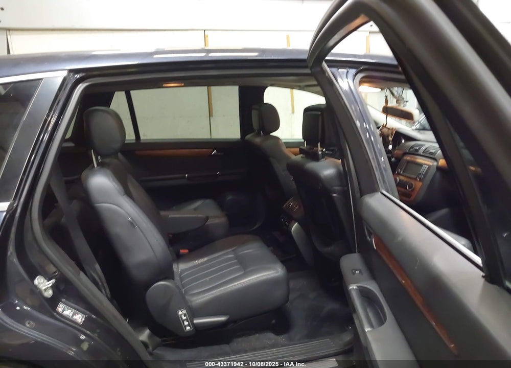 2007 MERCEDES-BENZ R 350 4MATIC VIN: 4JGCB65E57A043327