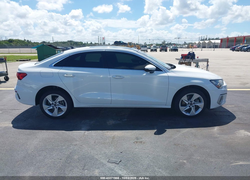 2022 AUDI A3 PREMIUM 40 TFSI FRONT-WHEEL DRIVE S TRONIC VIN: WAUAUDGY8NA026355
