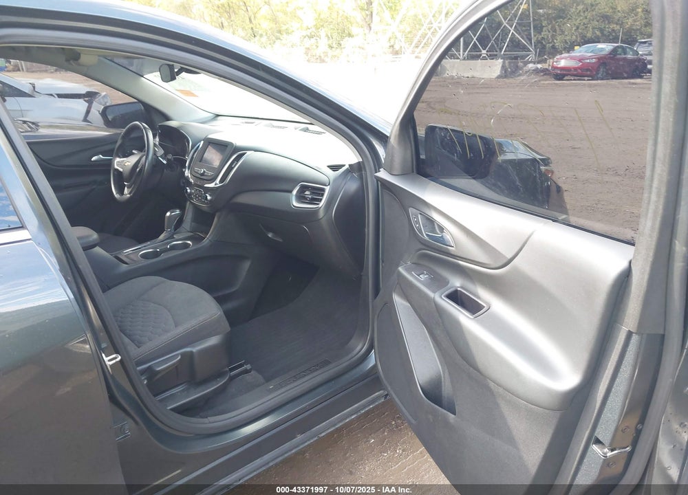 2020 CHEVROLET EQUINOX VIN: 2GNAXJEVXL6128016