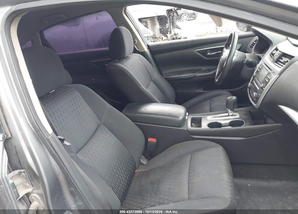 2017 NISSAN ALTIMA VIN: 1N4AL3AP5HC238628