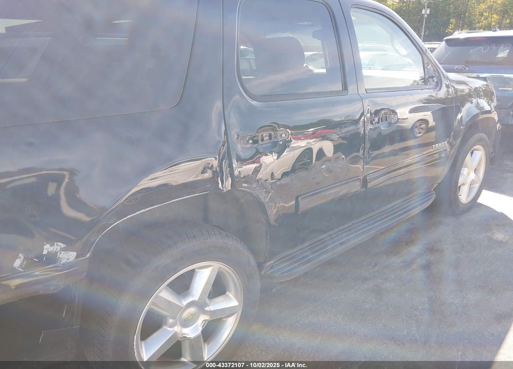 2013 CHEVROLET TAHOE LS VIN: 1GNSKAE05DR260503