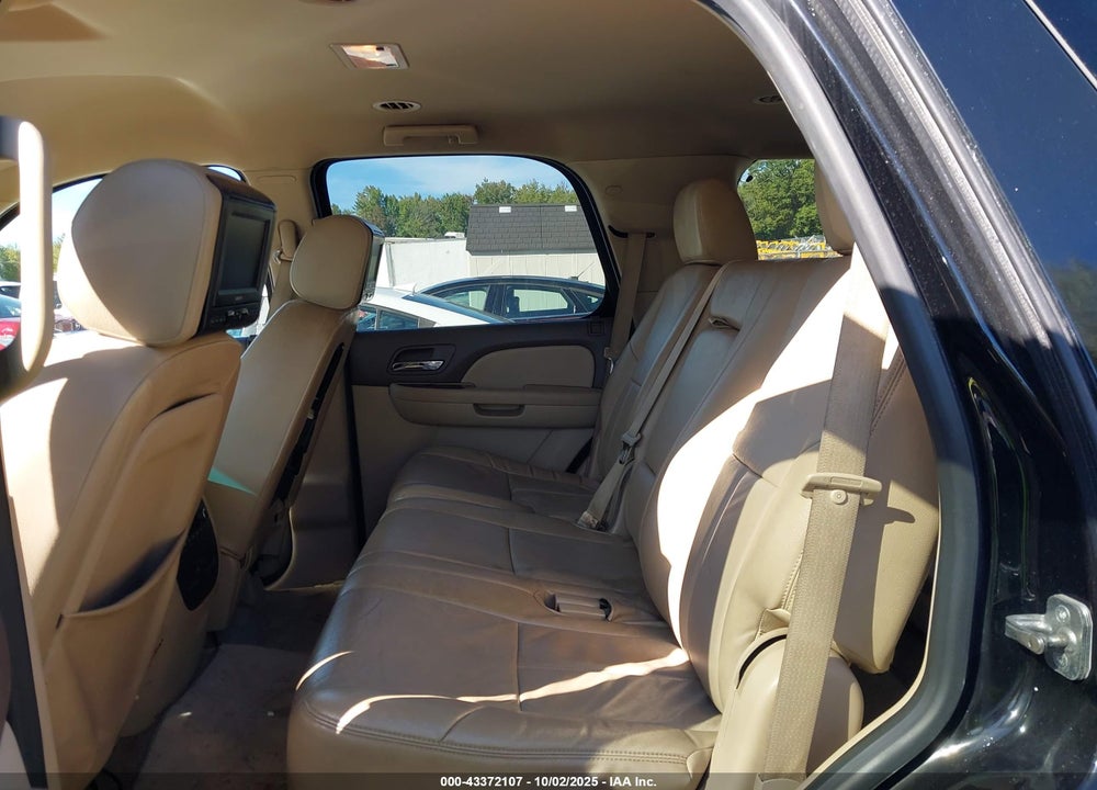 2013 CHEVROLET TAHOE LS VIN: 1GNSKAE05DR260503
