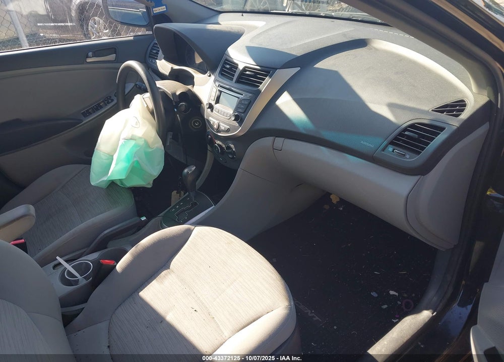2017 HYUNDAI ACCENT SE VIN: KMHCT4AE4HU356523