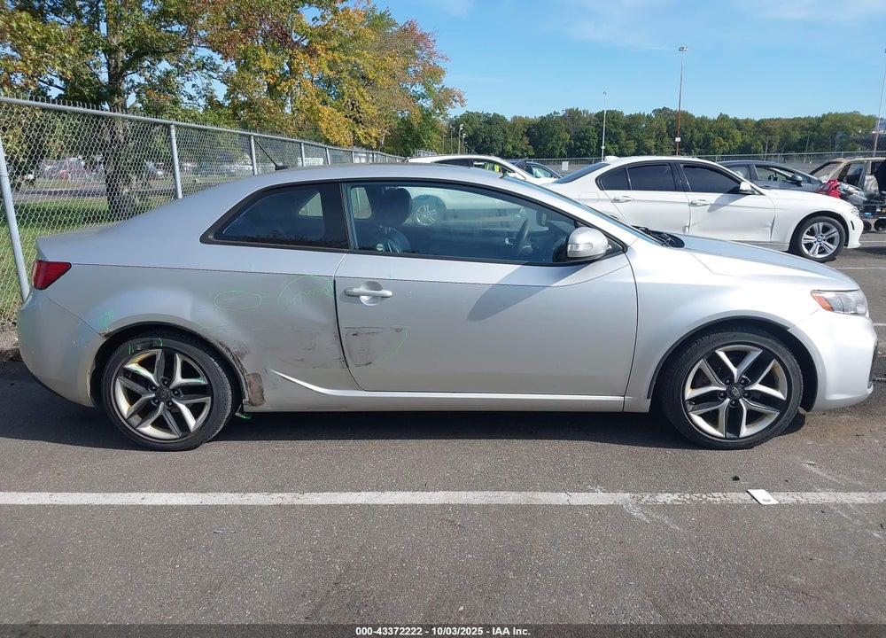 2010 KIA FORTE VIN: KNAFW6A32A5157423