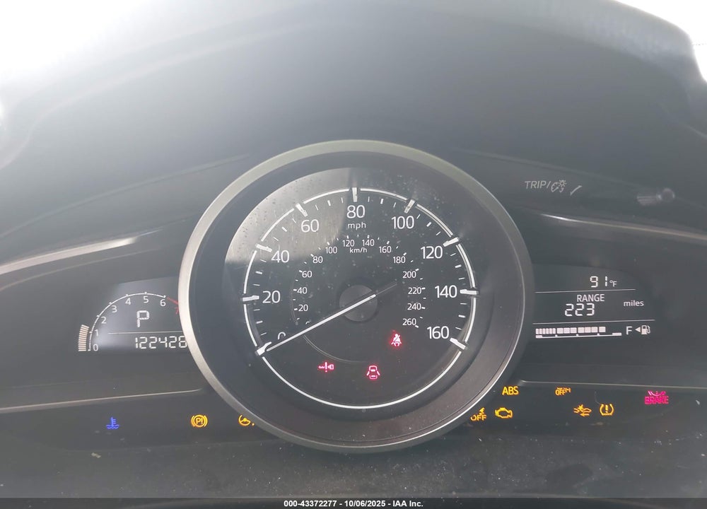 2018 MAZDA 3 VIN: 3MZBN1L32JM181555
