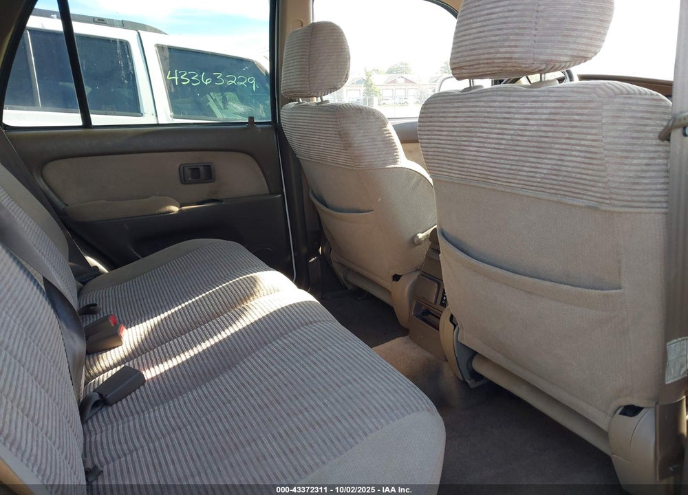 1998 TOYOTA 4RUNNER SR5 V6 VIN: JT3HN86R8W0145275