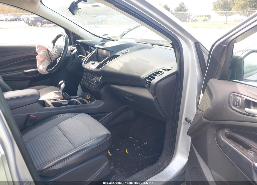 2019 FORD ESCAPE SE VIN: 1FMCU9GD6KUA08948